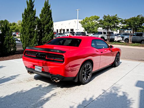Used 2023 Dodge Challenger R/T Scat Pack w/ Plus Package RWD image 11