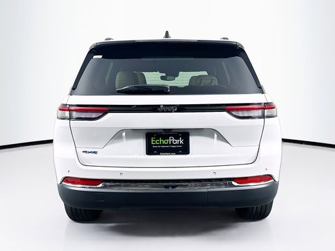 Used 2023 Jeep Grand Cherokee 4WD 4xe w/ Luxury Tech Group II image 7