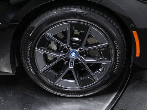 Certified 2023 BMW i4 eDrive35 w/ Parking Assistance Package RWD image 9