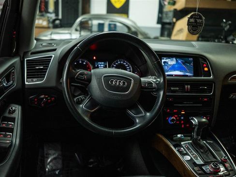 Used 2016 Audi Q5 2.0T Premium Plus image 17