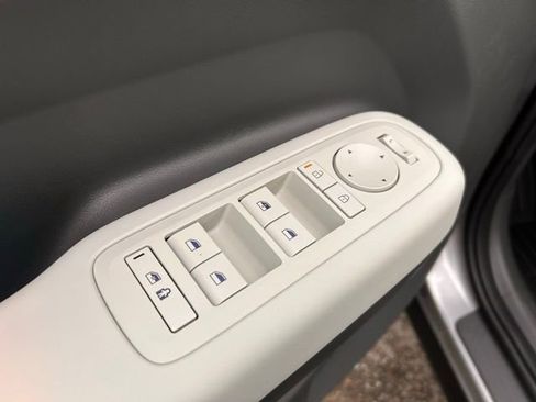 New 2026 Hyundai Santa Fe SE image 25