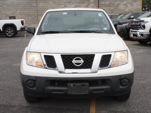 Used 2016 Nissan Frontier S RWD image 2
