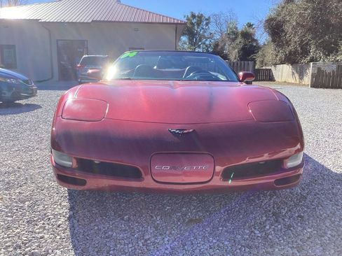 Used 2004 Chevrolet Corvette Convertible w/ Preferred Equipment Group image 2
