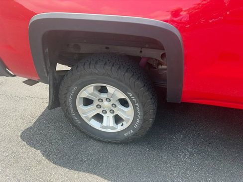Used 2019 Chevrolet Silverado 1500 LT w/ All Star Edition AWD/4WD image 4