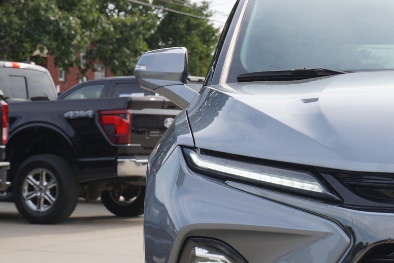 Used 2025 Chevrolet Blazer RS AWD/4WD image 9
