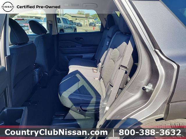 Certified 2025 Nissan Pathfinder SV AWD/4WD image 23