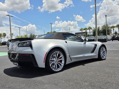 Certified 2015 Chevrolet Corvette Z06 w/ 3LZ Preferred Equipment Group RWD image 6