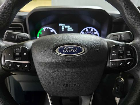 Used 2023 Ford Maverick XL image 25