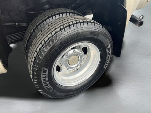 Used 2008 Ford F350 King Ranch image 9