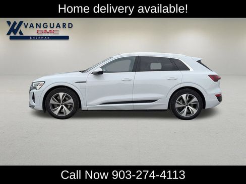 Used 2024 Audi Q8 e-tron Premium Plus w/ Premium Plus Package AWD/4WD image 4