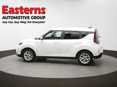 Used 2025 Kia Soul LX w/ LX Technology Package FWD image 61