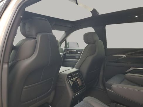 New 2026 Cadillac Escalade IQ Sport 1 w/ LPO, ONYX Package AWD/4WD image 18