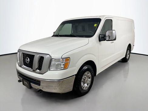 Used 2019 Nissan NV 3500 SL w/ Back Door Glass Package image 26
