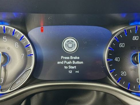 New 2026 Chrysler Pacifica Select w/ S Appearance Package FWD image 12