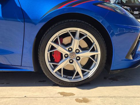 Certified 2022 Chevrolet Corvette Stingray Premium Cpe w/ Z51 Performance Package image 28