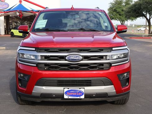 Certified 2022 Ford Expedition XLT RWD image 11