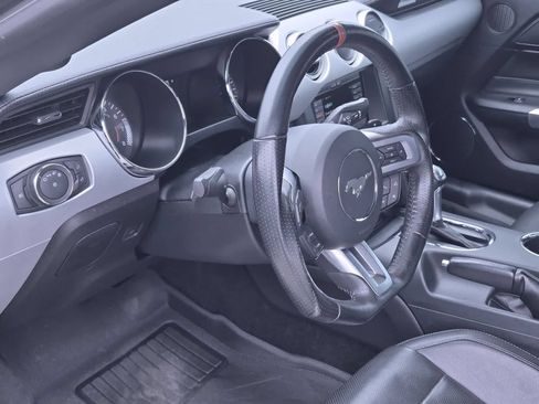 Used 2015 Ford Mustang GT Premium RWD image 10