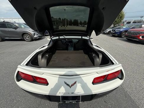 Used 2014 Chevrolet Corvette Stingray Coupe RWD image 17