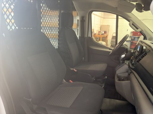 Used 2024 Ford Transit 250 Low Roof w/ Exterior Upgrade Package RWD image 21