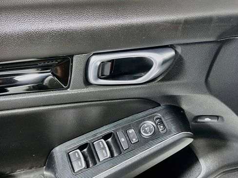 Used 2024 Honda Civic Touring image 16