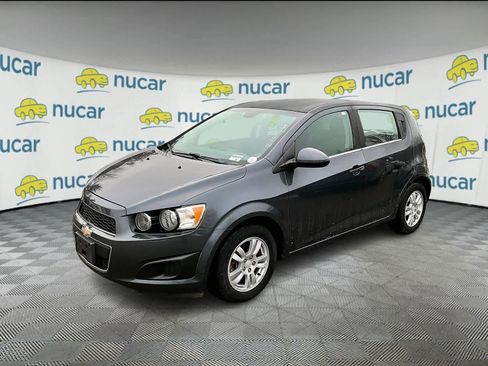 Used 2013 Chevrolet Sonic LT image 2