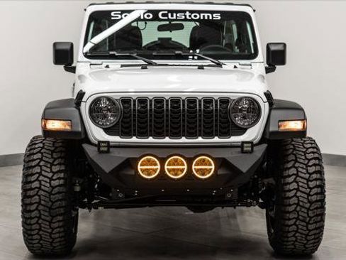 Used 2026 Jeep Wrangler Unlimited Sport image 4