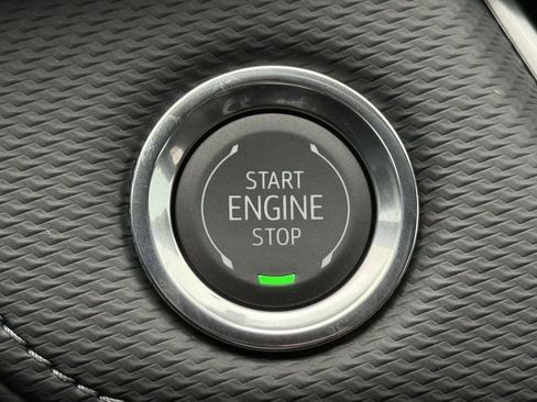 New 2026 Chevrolet Equinox LT image 18