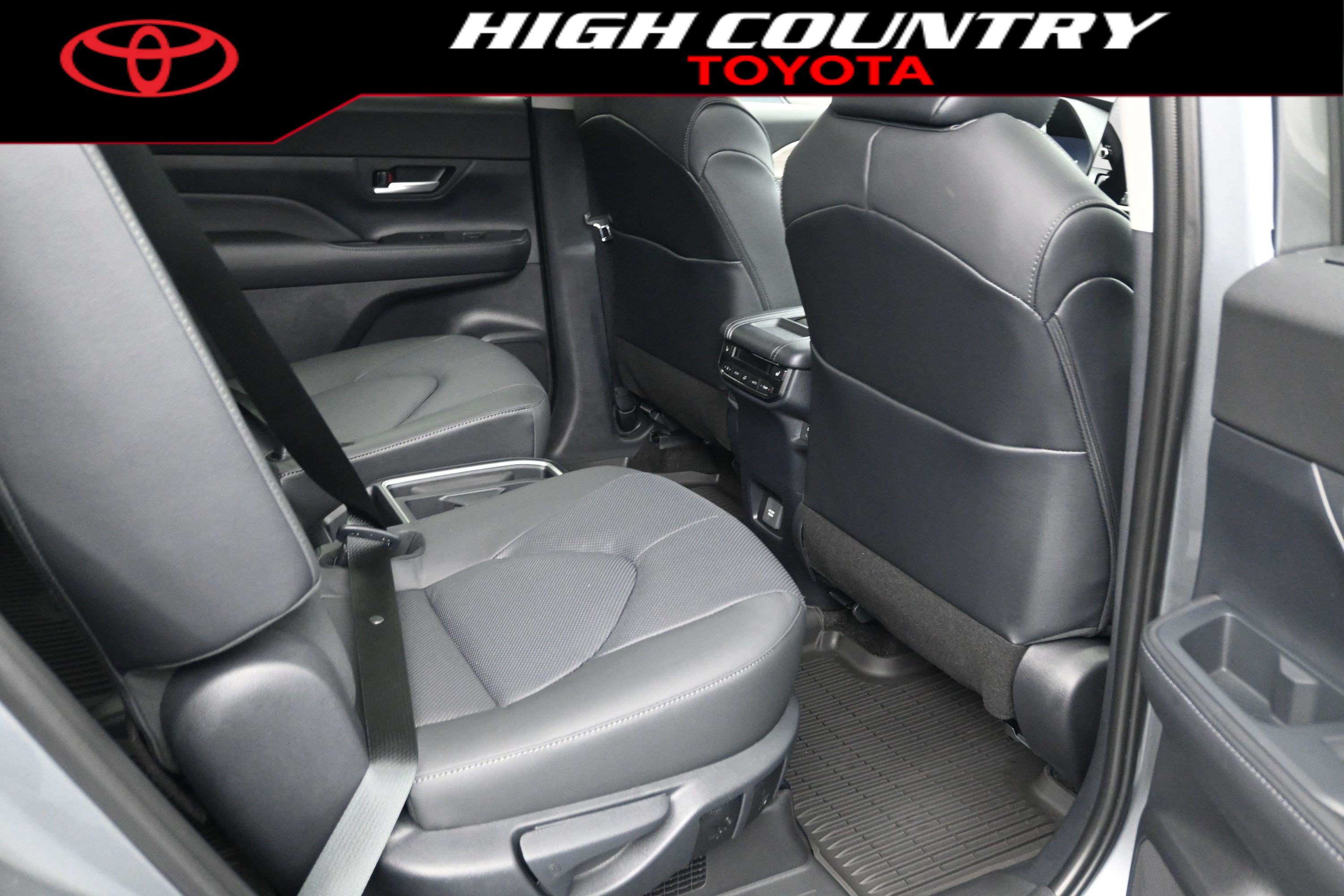 New 2026 Toyota Grand Highlander AWD Hybrid image 10