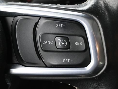 Used 2020 Jeep Gladiator Sport w/ Quick Order Package 24S image 17