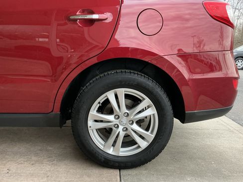 Used 2012 Hyundai Santa Fe Limited image 23