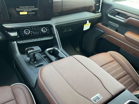New 2026 GMC Sierra 1500 Denali Ultimate AWD/4WD image 18
