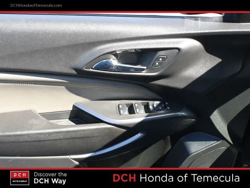 Used 2024 Chevrolet Trax ACTIV w/ Sunroof Package FWD image 16