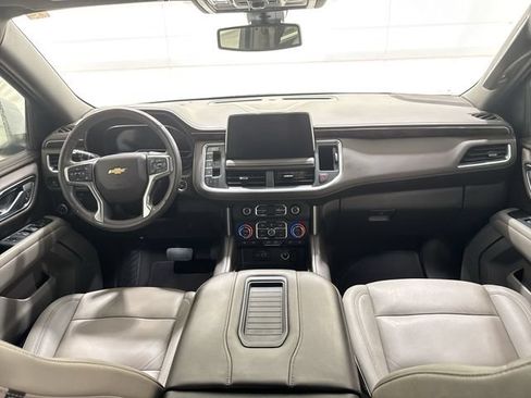 Used 2022 Chevrolet Tahoe LT w/ Luxury Package RWD image 20