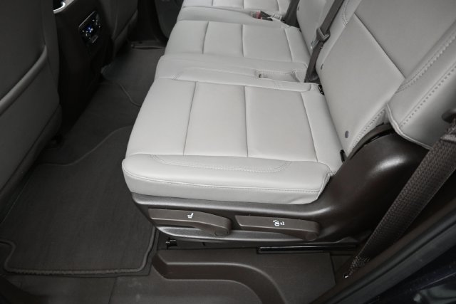Used 2025 Chevrolet Tahoe LT w/ Comfort Package AWD/4WD image 22