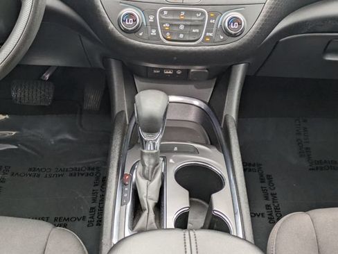 Used 2023 Chevrolet Malibu LT FWD image 18