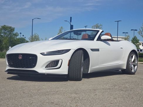 Used 2023 Jaguar F-TYPE R-Dynamic AWD/4WD image 13