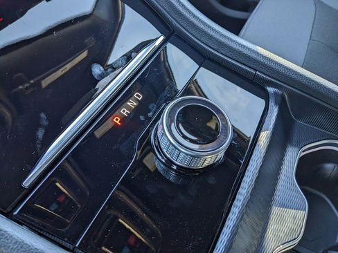 New 2025 Jeep Grand Cherokee Laredo image 28