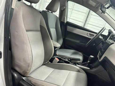 Used 2019 Toyota Corolla LE image 28