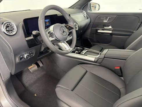 New 2026 Mercedes-Benz GLA 250 4MATIC image 10