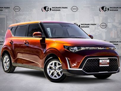 Used 2023 Kia Soul LX w/ LX Technology Package