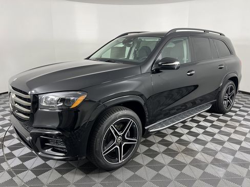 New 2026 Mercedes-Benz GLS 450 4MATIC image 8