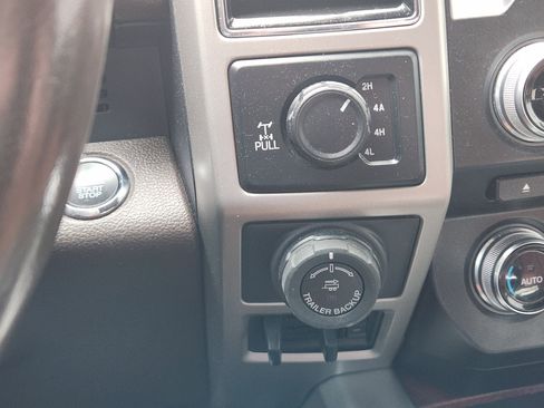 Used 2018 Ford F150 King Ranch w/ Equipment Group 601A Luxury image 24