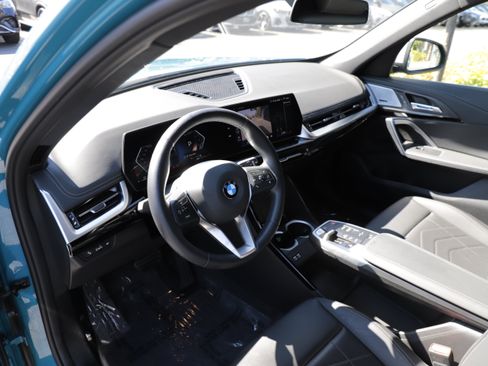 Used 2024 BMW X1 xDrive28i w/ Convenience Package AWD/4WD image 16