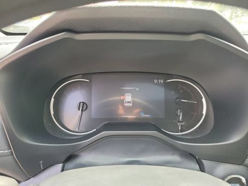 Used 2023 Toyota RAV4 XLE w/ Convenience Package FWD image 17