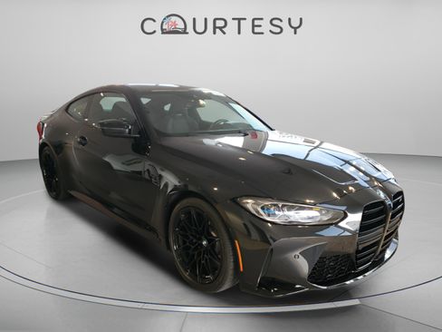 Used 2021 BMW M4 Competition w/ Executive Package image 5