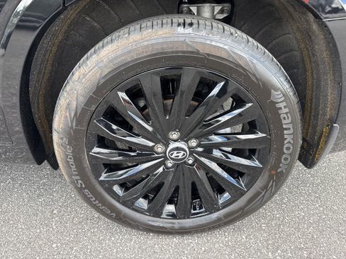 Used 2025 Hyundai Palisade Calligraphy AWD/4WD image 9