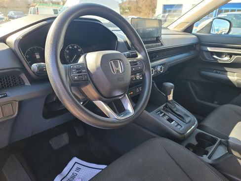 Used 2024 Honda CR-V EX image 8