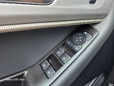 New 2026 Ford Explorer Active image 31