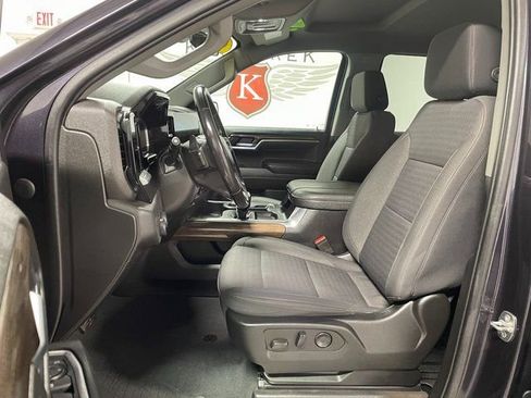 Used 2023 Chevrolet Silverado 1500 RST w/ Protection Package image 11