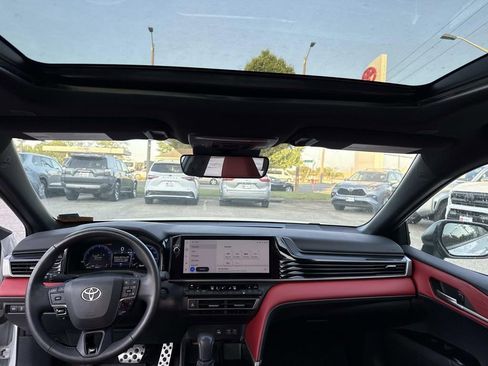Used 2025 Toyota Camry XSE image 15